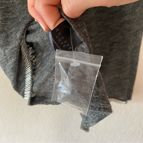 Generation Love Beaded T-Shirt Size S Gray Open Back Detail Revolve Linen Blouse - Picture 2 of 7